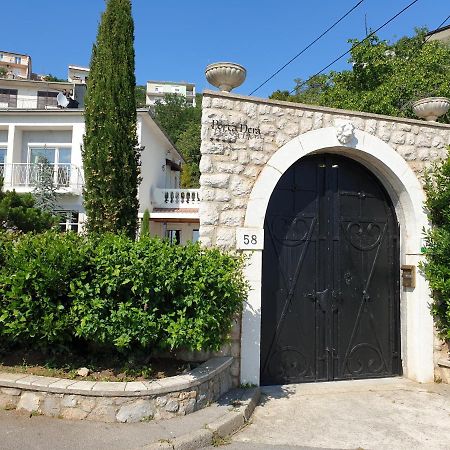 Appartement Bella Casa à Senj  Extérieur photo