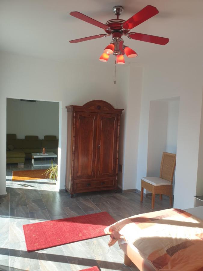Appartement Bella Casa à Senj  Extérieur photo